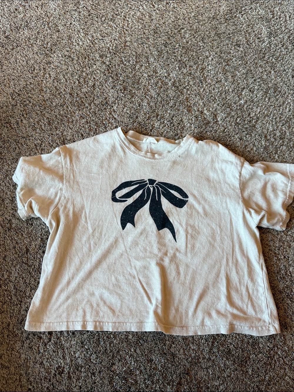Cream Short Sleeve Tee with Black Bow Print